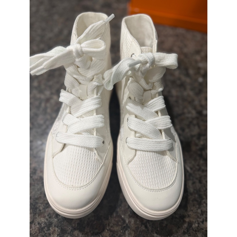 Rocket Dog White Lace Embroidery Platform High Top Sneakers Womens 8 C429/1122
